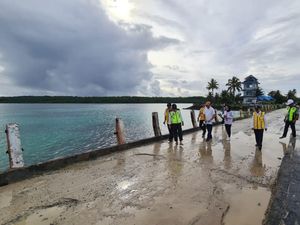 Jalan dan Jembatan Baru Dibangun Lagi di Pulau Terisolir RI Ini!