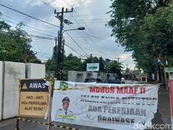 Proyek Drainase di Jalan STM Medan Bikin Warga Demo ke Kantor Lurah