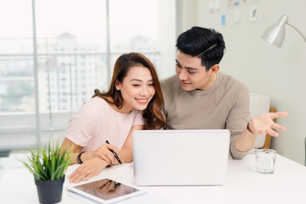 Pikirkan hari ini dan masa depan/Foto:Freepik.com/Makistock Jangan biarkan diri berlarut terlalu lama dan fokuskan untuk melangkah maju.