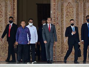 Jokowi dan Iriana ke Phnom Penh, Hadiri KTT ASEAN ke-40 dan 41 Jokowi dan Iriana ke Phnom Penh, Hadiri KTT ASEAN ke-40 dan 41