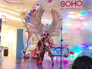Putri Pariwisata Bakal Pakai Kostum Pancasila di Ajang Internasional Putri Pariwisata Bakal Pakai Kostum Pancasila di Ajang Internasional