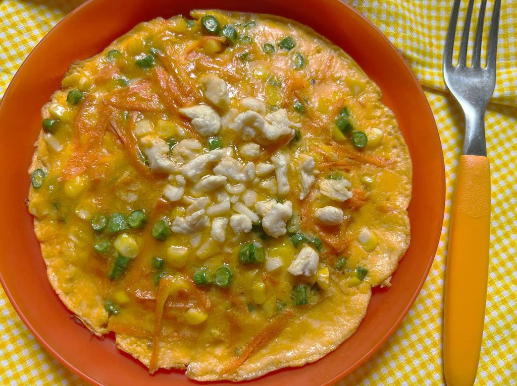 Resep Omelet Ayam dan Sayuran untuk Lauk Makan Siang Anak