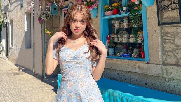 Rey Mbayang Diduga Artis R di Video Syur, Selebgram Cantik Ini Terseret