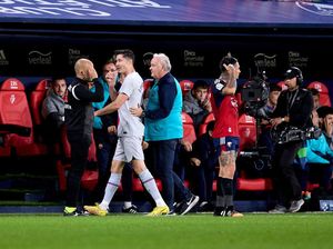 Lewandowski Sengaja Kartu Merah Agar Bisa Fit Jelang Piala Dunia?