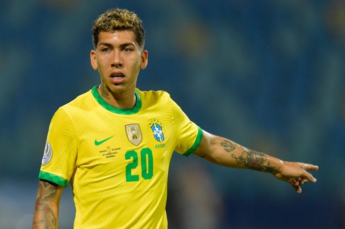 GOIANIA, BRAZIL - JUNE 27: Roberto Firmino of Brazil gestures during a group B  match between Brazil and Ecuador  as part of Copa America Brazil 2021 at Estadio Olimpico on June 27, 2021 in Goiania, Brazil. (Photo by Pedro Vilela/Getty Images)