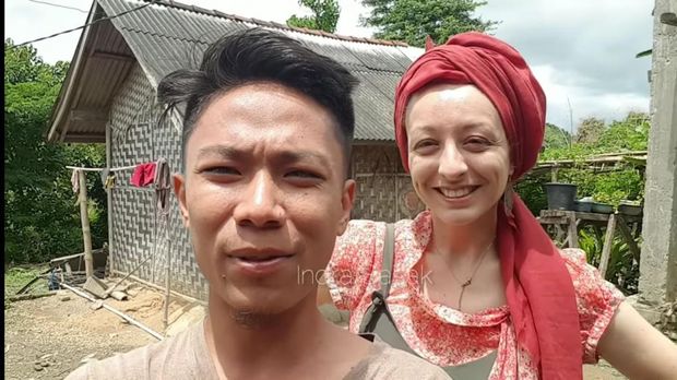 Rumah Melissa dan Indra Budiman Rumah Melissa dan Indra Budiman