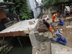 Sempat Bikin Banjir, Jembatan di Pondok Bambu Kini Dibangun Lebih Tinggi