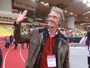 Proses Akuisisi MU oleh Ratcliffe Molor Sampai Tahun Depan Proses Akuisisi MU oleh Ratcliffe Molor Sampai Tahun Depan