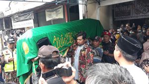 Suasana Rumah Duka Fauzi Siswa yang Tewas Tertimpa Atap SD Gunungkidul