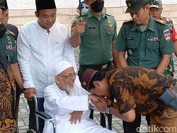 Kesehatan Membaik, Abu Bakar Baasyir Diizinkan Pulang dari RS