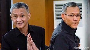 Brigjen Hendra-Kombes Agus Serba Hitam di Sidang Kasus Yosua