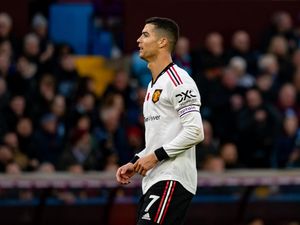 Dear Ronaldo, Sampai Kapan Mau Diam?