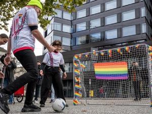 Duta Piala Dunia 2022 Sebut LGBT Haram, Dikritik Pegiat HAM