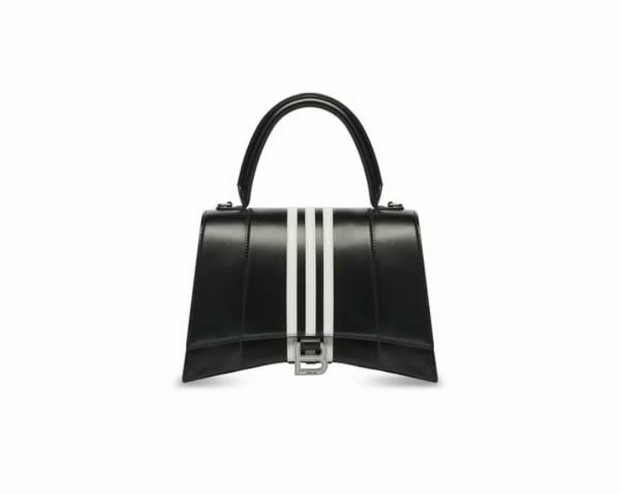Hourglass Handbag In Box Black/Foto: dok. Balenciaga Bella Hadid Terpiliih Sebagai Model untuk Koleksi Terbaru dari Adidas x Balenciaga