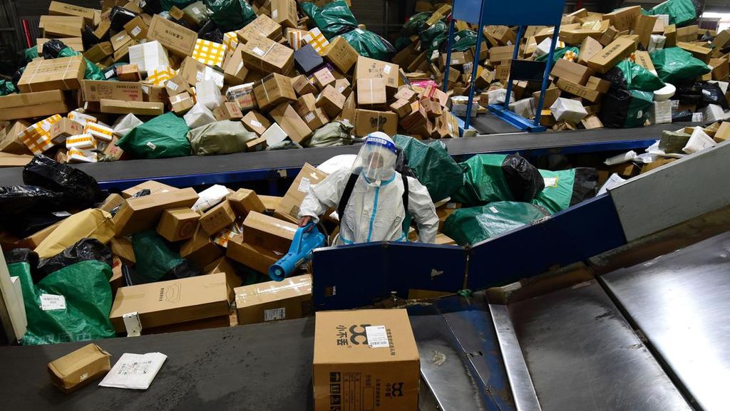 Intip Kesibukan Layanan Logistik di China Jelang Pesta 11.11 Intip Kesibukan Layanan Logistik di China Jelang Pesta 11.11