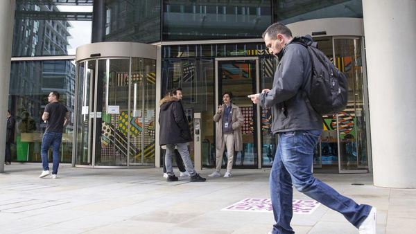 Suasana Kantor Meta Usai 11 Ribu Karyawan Kena PHK