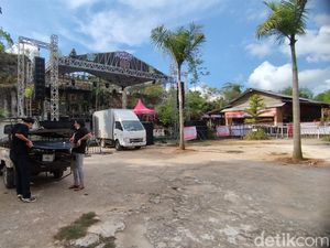 Jadwal Sudah Dimajukan, Konser Denny Caknan di Gresik Tetap Batal Jadwal Sudah Dimajukan, Konser Denny Caknan di Gresik Tetap Batal