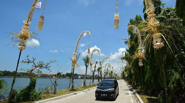 Bali Berhias Penjor untuk Sambut Kedatangan Delegasi G20