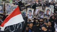 Peringati 40 Hari Tragedi Kanjuruhan, Ribuan Aremania Turun ke Jalan