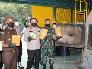 Polres Jakbar Musnahkan Ganja dan Sabu dari 5 Kasus Senilai Rp 11 M