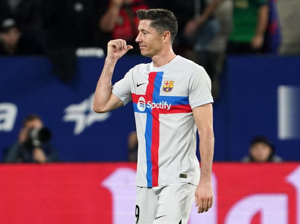 Komentar Lewandowski Usai Barcelona Terhempas dari Liga Champions Komentar Lewandowski Usai Barcelona Terhempas dari Liga Champions