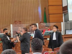 Masih Sakit, Ketua RT Kompleks Sambo Batal Bersaksi di Sidang Perusakan CCTV