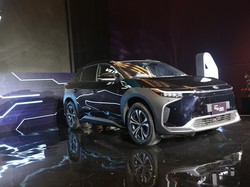 Toyota bZ4X Bakal Diproduksi Lokal? Ini Jawaban Toyota