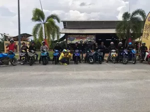 Minta Tolong Edit Foto Warung Agar Terlihat Ramai, Ini yang Didapat Pemiliknya