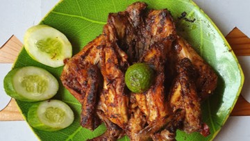Jakarta Bergoyang: 5 Ayam Taliwang Lombok, Pedasnya Membara!