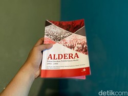 Resensi Buku ALDERA: Potret Gerakan Politik Kaum Muda 1993-1999