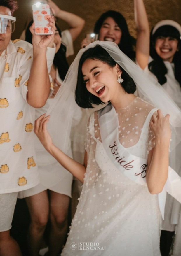 Acara Bridal Shower Glenca Chysara