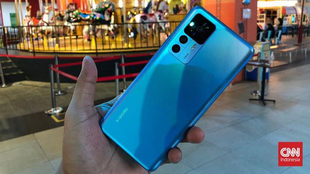 Jajal Xiaomi 12T 5G, Ponsel 108MP