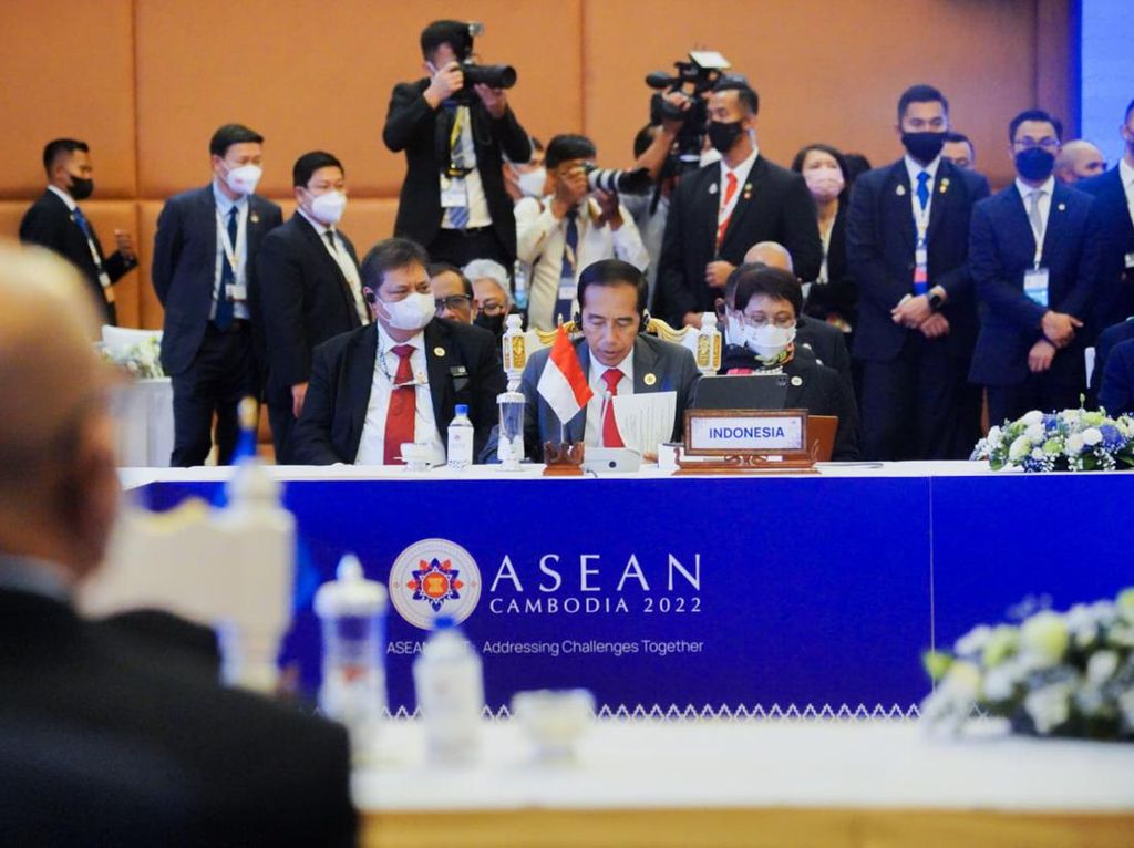 Jokowi: Jangan Sampai Kesatuan-Sentralitas ASEAN Jadi Mantra Kosong
