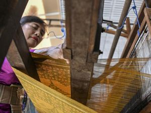Mengenal Kain Endek Bali, Berkemban dari Kerajaan Gelgel Klungkung Mengenal Kain Endek Bali, Berkemban dari Kerajaan Gelgel Klungkung
