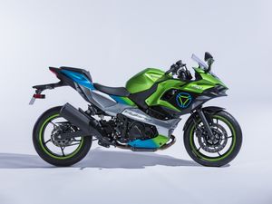 Tak Hanya Motor Listrik, Kawasaki Juga Bakal Buat Motor Hybrid dan Hidrogen Tak Hanya Motor Listrik, Kawasaki Juga Bakal Buat Motor Hybrid dan Hidrogen