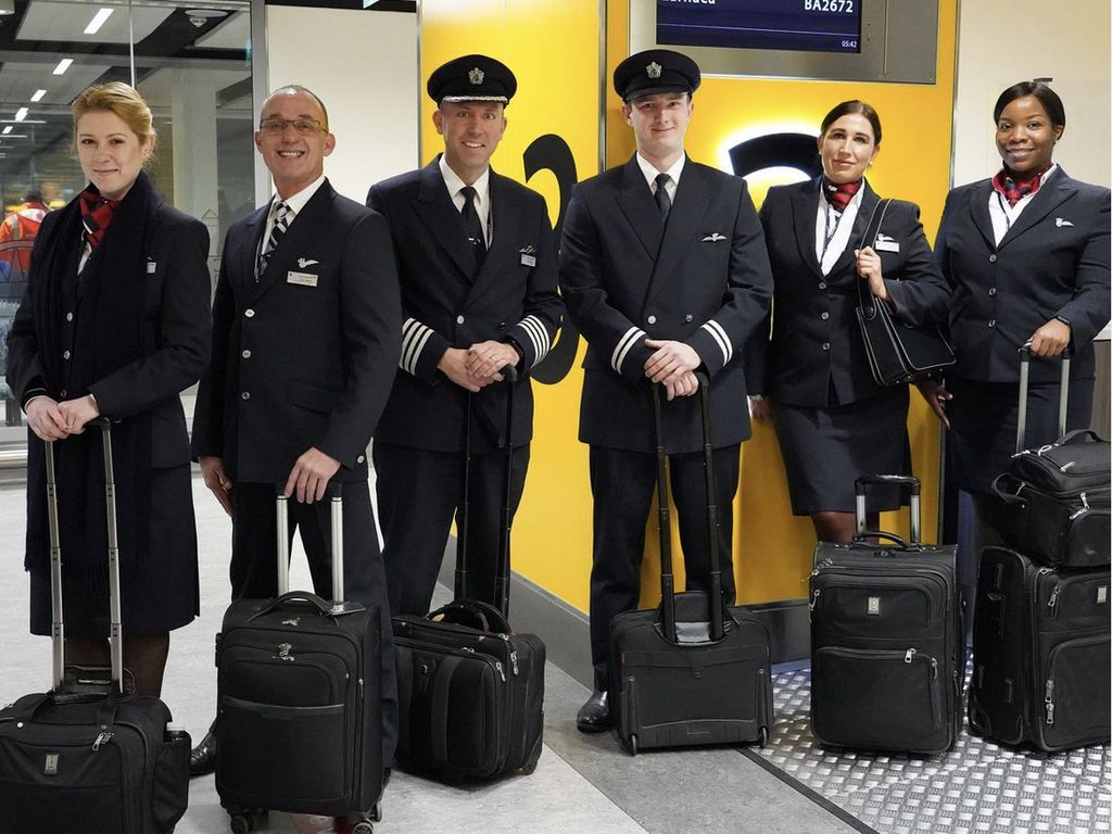 British Airways Jadi Maskapai Gender Netral, Kru Pria Boleh Pakai Makeup British Airways Jadi Maskapai Gender Netral, Kru Pria Boleh Pakai Makeup