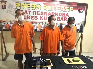 Korban Pemerasan Eks Kapolsek Jempang Ditangkap Bawa Sabu 5,8 Gram Korban Pemerasan Eks Kapolsek Jempang Ditangkap Bawa Sabu 5,8 Gram