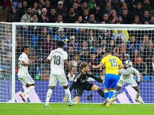 Ancelotti: Madrid Lalui Penderitaan yang Tidak Perlu Lawan Cadiz