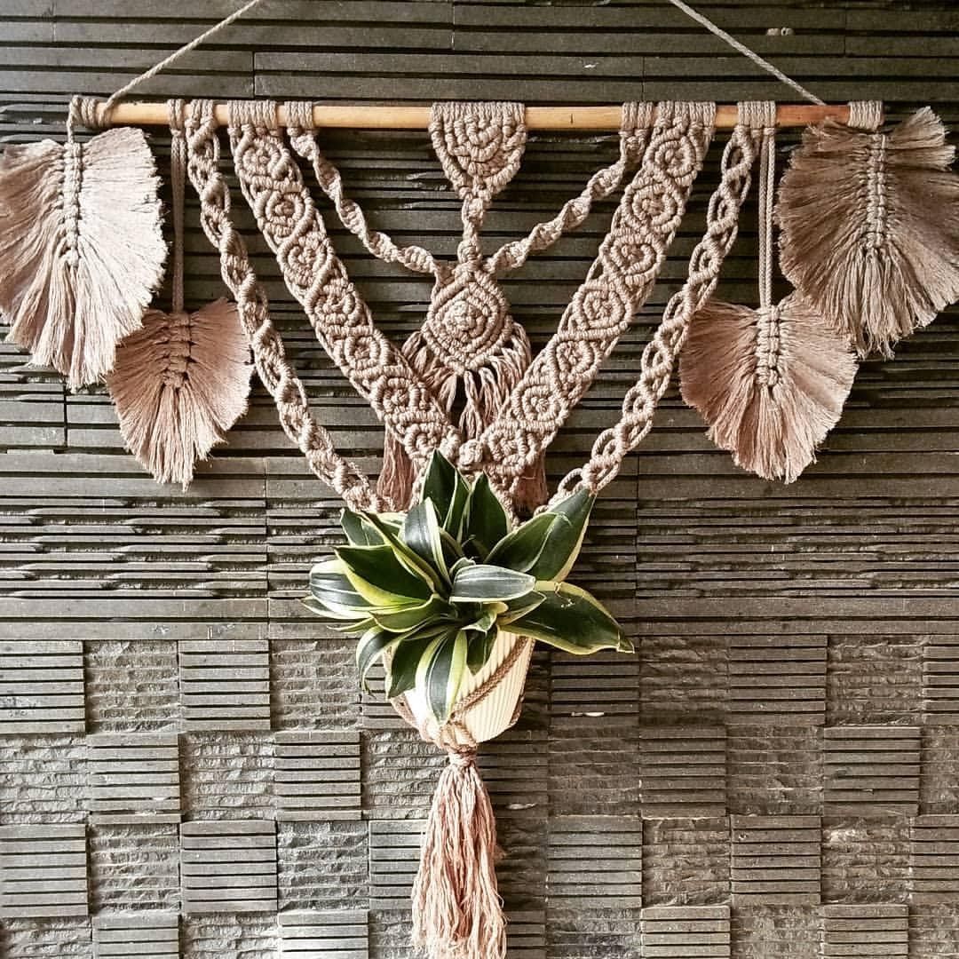 Ilustrasi motif kerajinan hias.