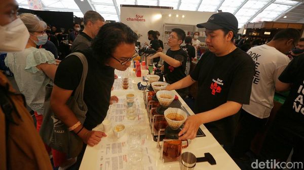 Dear Pecinta Kopi! Yuk, Merapat ke Livin Jakarta Coffee Week di PIM 3