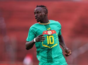 Ake Tak Ingin Belanda Remehkan Senegal yang Kehilangan Mane