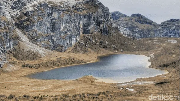 Wisata di 3 Provinsi Baru Papua, Puncak Jaya hingga Markas Avengers