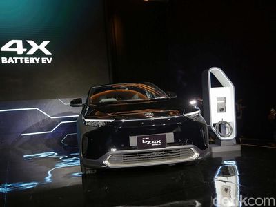 Ini Dia Wujud Mobil Listrik Toyota bZ4X, Penantang Hyundai Ioniq 5