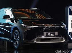 Spesifikasi hingga Harga Toyota bZ4X, Mobil Listrik yang Dibeli Gubernur Riau