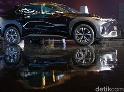 Terbatas! Kuota Toyota bZ4X Tahun Ini Cuma 50-an Unit, Mau Tunggu Bekas G20?