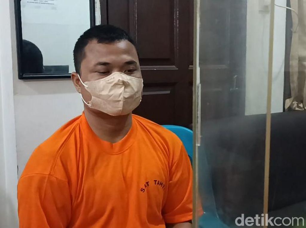 YouTuber Medan Ditangkap Terkait Dugaan Penistaan Agama! YouTuber Medan Ditangkap Terkait Dugaan Penistaan Agama!