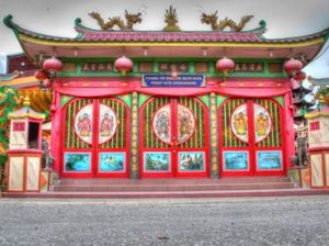 13 Tempat Wisata Singkawang yang Menarik Dikunjungi, Pasar Hongkong-Simping 13 Tempat Wisata Singkawang yang Menarik Dikunjungi, Pasar Hongkong-Simping