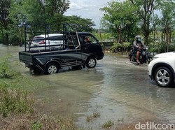 Jalan Jakenan-Winong Pati Banjir, Kendaraan Putar Balik