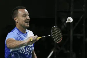 Melihat Lagi Aksi John Terry dan Nesta Main Bulu Tangkis