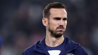 Fabian Ruiz dibawa ke Euro 2020 tahun lalu, namun kali ini gagal menyegel satu tempat ke Qatar. Cedera dan belum rutin main di PSG diduga menjadi penyebabnya. Foto: LightRocket via Getty Images/Marco Canoniero